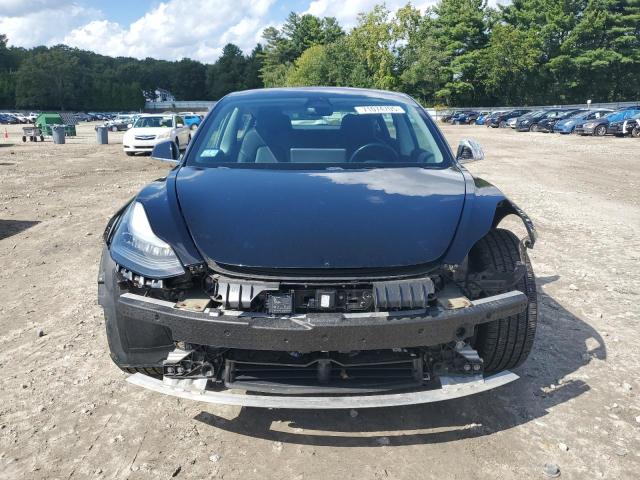 5YJ3E1EA7JF154553 - 2018 TESLA MODEL 3 შავი ფოტო 5