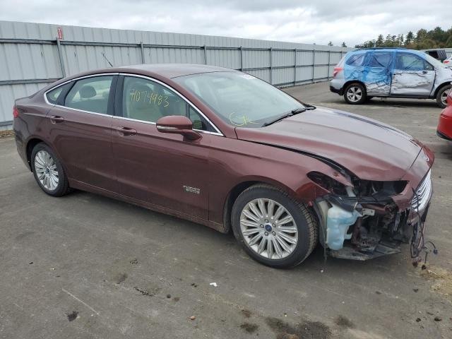 3FA6P0PU3FR310558 - 2015 FORD FUSION SE PHEV MAROON photo 4