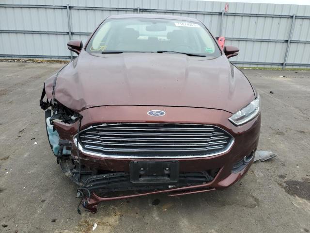 3FA6P0PU3FR310558 - 2015 FORD FUSION SE PHEV MAROON photo 5