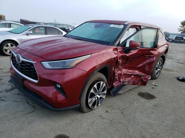 5TDHZRAH9NS110776 - 2022 TOYOTA HIGHLANDER XLE ბურგუნდია ფოტო 1