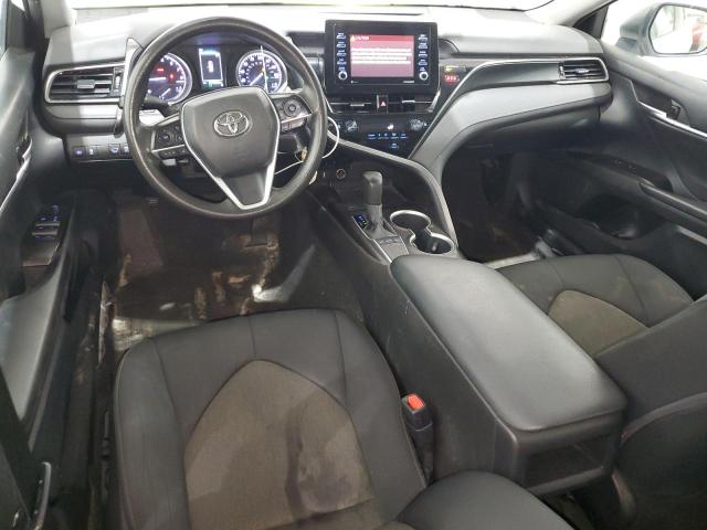 4T1C11AK8NU627928 - 2022 TOYOTA CAMRY LE WHITE photo 8