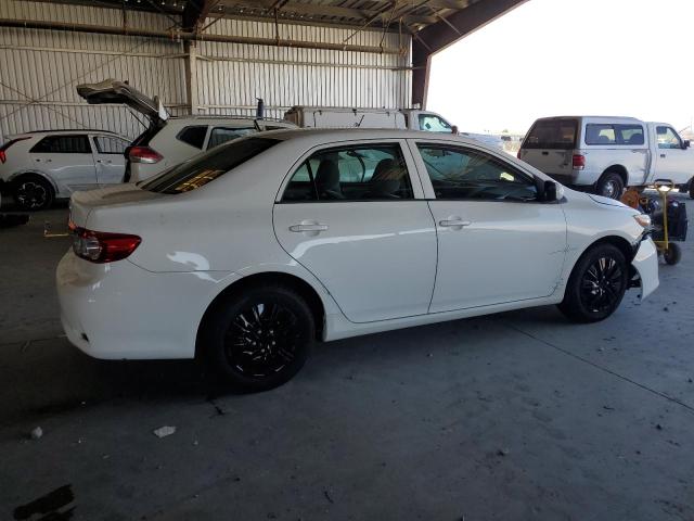 5YFBU4EE2DP177279 - 2013 TOYOTA COROLLA BASE თეთრი ფოტო 3