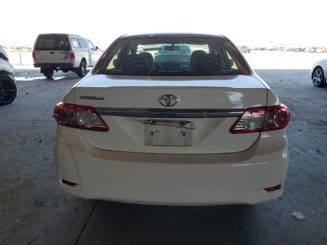 5YFBU4EE2DP177279 - 2013 TOYOTA COROLLA BASE თეთრი ფოტო 6