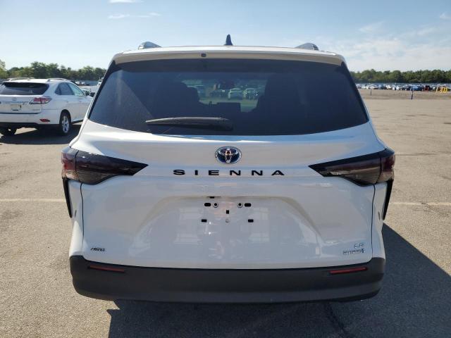 5TDBSKFC9RS138713 - 2024 TOYOTA SIENNA LE WHITE photo 6