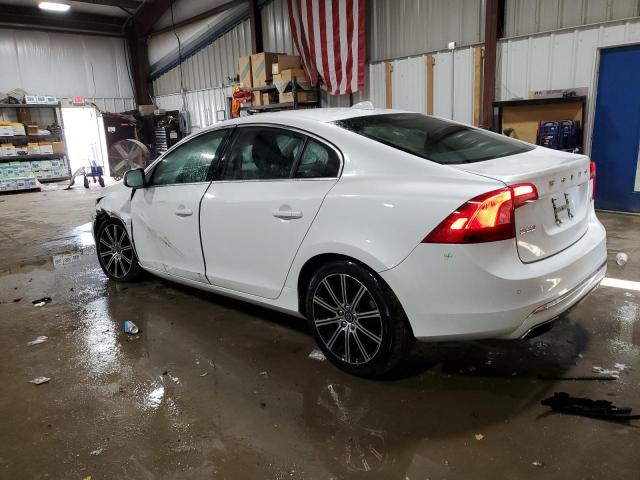 LYV402TK0JB173774 - 2018 VOLVO S60 INSCRIPTION WHITE photo 2