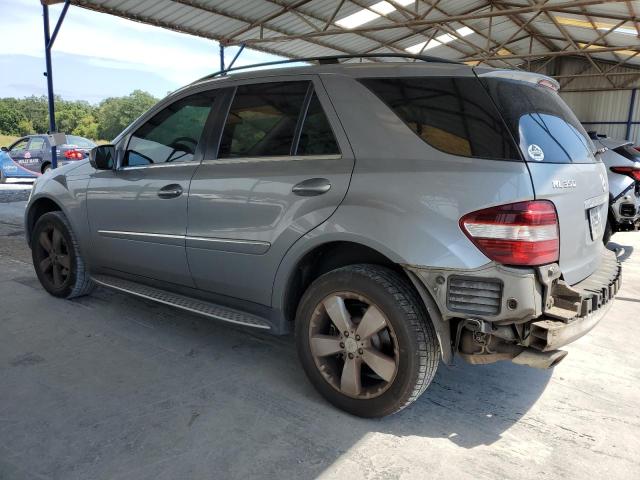 4JGBB8GB2AA574292 - 2010 MERCEDES-BENZ ML 350 4MATIC SILVER photo 2