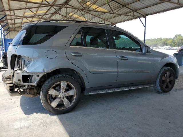 4JGBB8GB2AA574292 - 2010 MERCEDES-BENZ ML 350 4MATIC SILVER photo 3