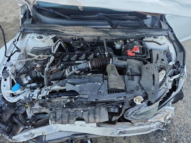 1HGCV1F34KA126401 - 2019 HONDA ACCORD SPORT 白色 照片 11