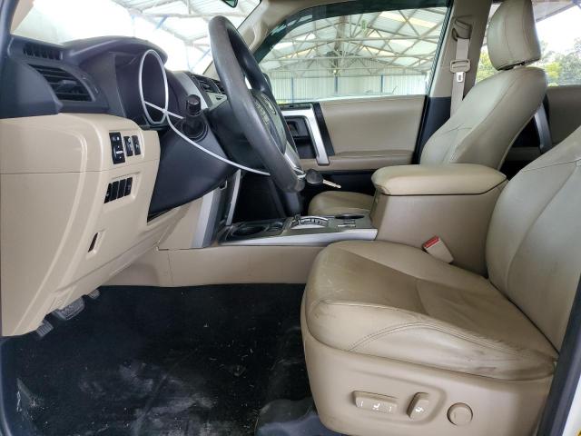 JTEZU5JR8C5046118 - 2012 TOYOTA 4RUNNER SR5 WHITE photo 7