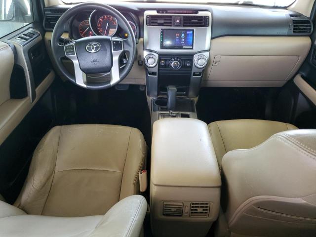 JTEZU5JR8C5046118 - 2012 TOYOTA 4RUNNER SR5 WHITE photo 8