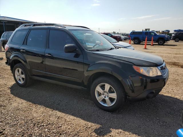 JF2SHABC0DH433146 - 2013 SUBARU FORESTER 2.5X BLACK photo 4