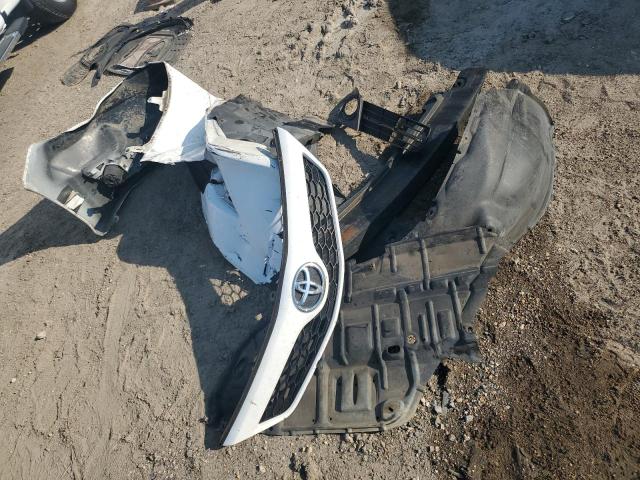 4T1BF1FK0CU541144 - 2012 TOYOTA CAMRY BASE WHITE photo 12