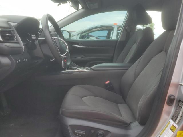 4T1B31HK2KU006398 - 2019 TOYOTA CAMRY LE 银色 照片 7