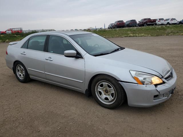 1HGCM567X7A805321 - 2007 HONDA ACCORD EX SILVER photo 4