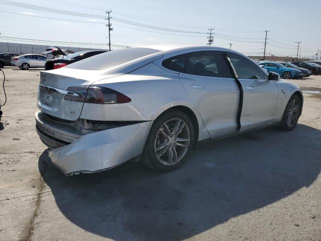 5YJSA1CG1DFP18328 - 2013 TESLA MODEL S Արծաթագույն լուսանկար 3