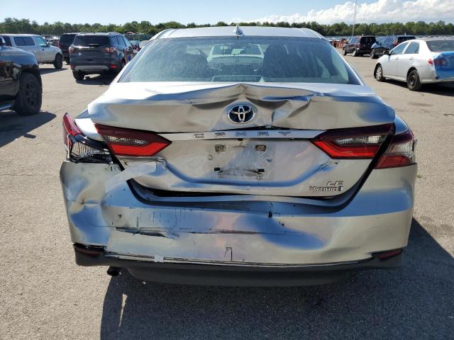 4T1C31AKXNU590312 - 2022 TOYOTA CAMRY LE SILVER photo 6