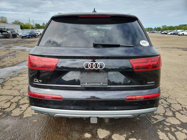 WA1LHAF73JD028637 - 2018 AUDI Q7 PREMIUM PLUS Schwarz Foto 6