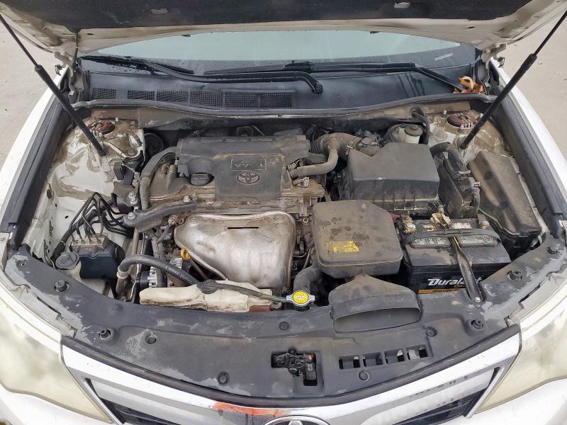 4T1BF1FK0CU533223 - 2012 TOYOTA CAMRY BASE 白色 照片 11