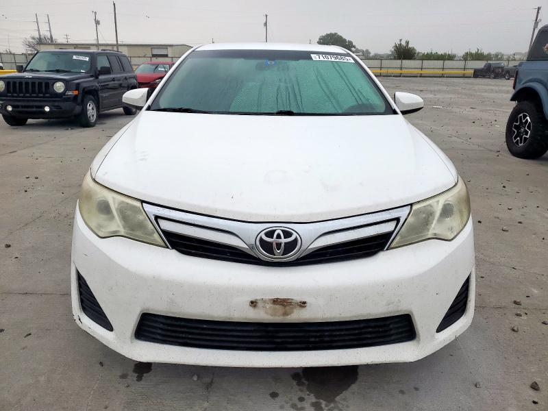 4T1BF1FK0CU533223 - 2012 TOYOTA CAMRY BASE 白色 照片 5