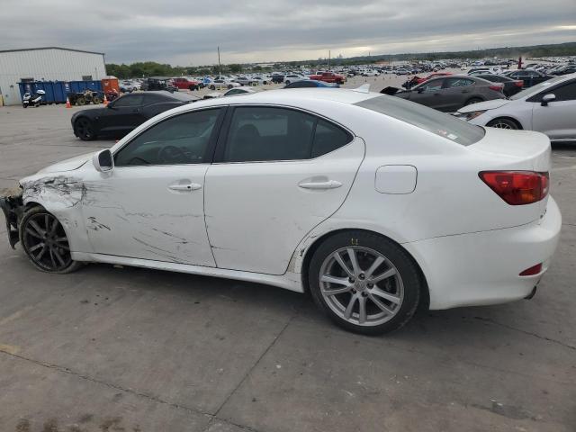 JTHBK262182058561 - 2008 LEXUS IS 250 WHITE photo 2