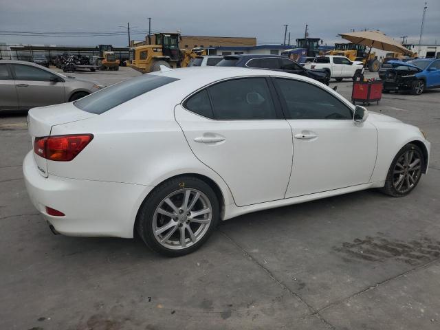 JTHBK262182058561 - 2008 LEXUS IS 250 WHITE photo 3