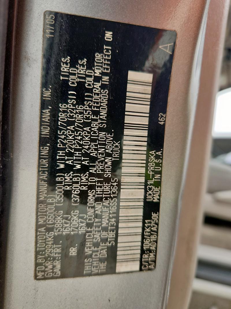 5TBET34116S513645 - 2006 TOYOTA TUNDRA DOUBLE CAB SR5 SILVER photo 12