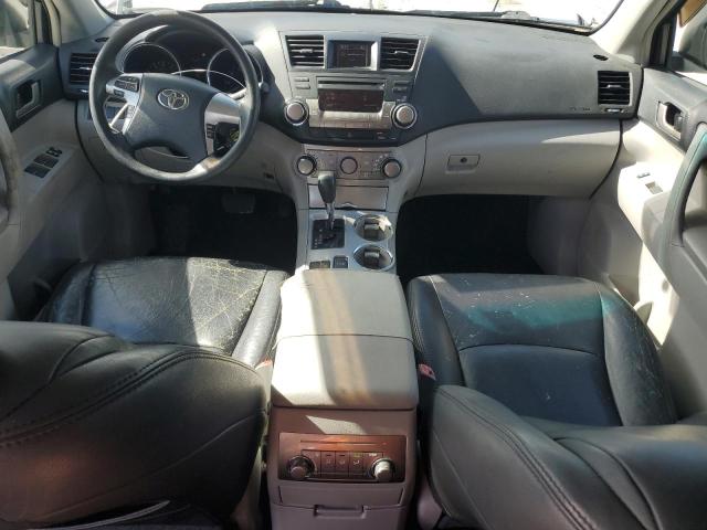 5TDZA3EH5BS009751 - 2011 TOYOTA HIGHLANDER BASE თეთრი ფოტო 8