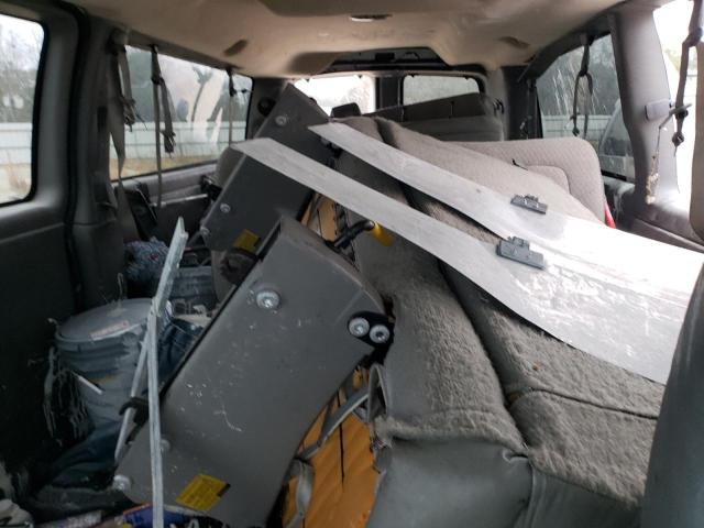 1GAZG1FG4C1157910 - 2012 CHEVROLET EXPRESS G3 LT WHITE photo 10