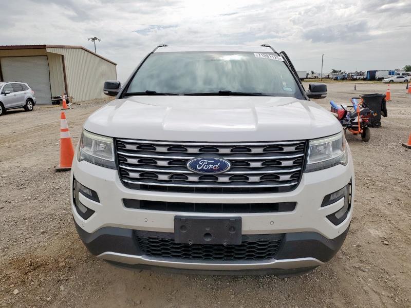 1FM5K7D80HGD02668 - 2017 FORD EXPLORER XLT WHITE photo 5
