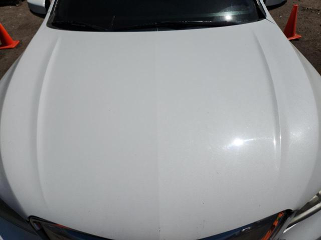 19UUB1F51GA008067 - 2016 ACURA TLX TECH WHITE photo 11
