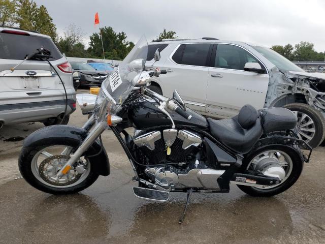 JH2SC6672CK200675 - 2012 HONDA VT1300 CT BLACK photo 3