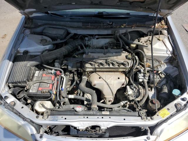 1HGCF86652A171668 - 2002 HONDA ACCORD VALUE SILVER photo 11