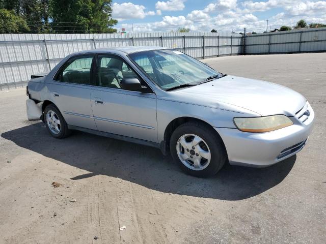 1HGCF86652A171668 - 2002 HONDA ACCORD VALUE SILVER photo 4