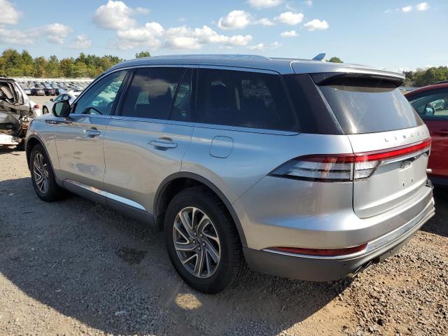 5LM5J6XC4LGL23719 - 2020 LINCOLN AVIATOR Gümüş foto 2