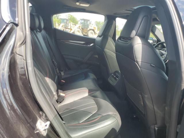 ZAM57YTS6J1259970 - 2018 MASERATI GHIBLI S Schwarz Foto 10