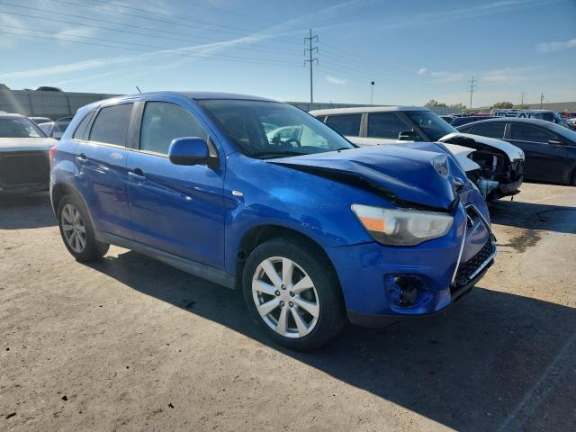 4A4AP3AU8FE024358 - 2015 MITSUBISHI OUTLANDER ES BLUE photo 4