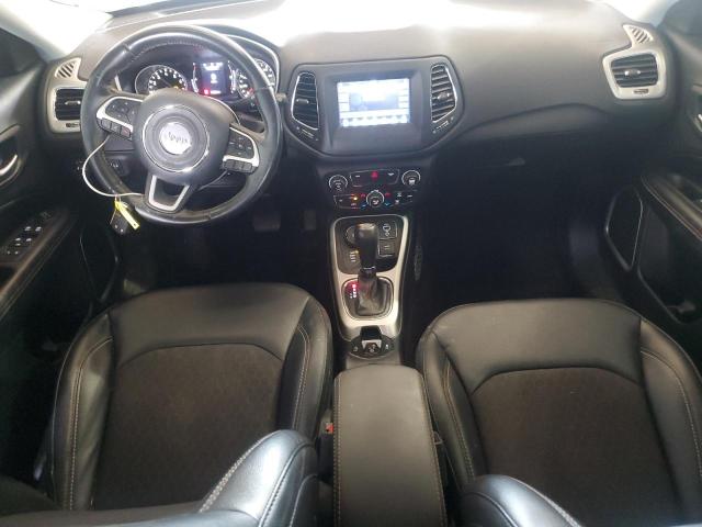 3C4NJDBB9KT849963 - 2019 JEEP COMPASS LATITUDE 红色 照片 8