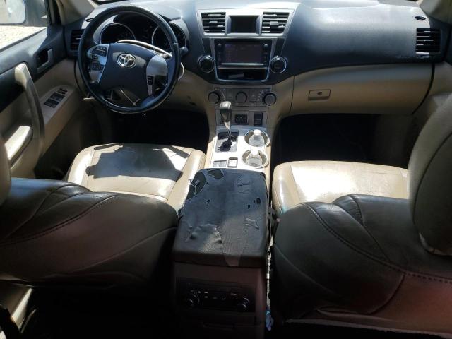 5TDZK3EH5DS134166 - 2013 TOYOTA HIGHLANDER BASE Սպիտակ լուսանկար 8