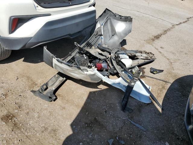 JTNKHMBX2K1030046 - 2019 TOYOTA C-HR XLE WHITE photo 12