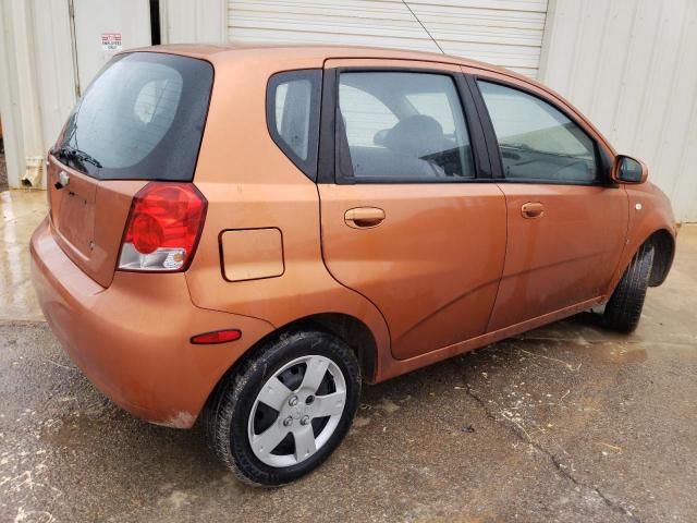 KL1TD66658B093346 - 2008 CHEVROLET AVEO BASE ORANGE photo 3