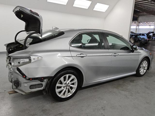 4T1C11AKXPU151636 - 2023 TOYOTA CAMRY LE SILVER photo 3