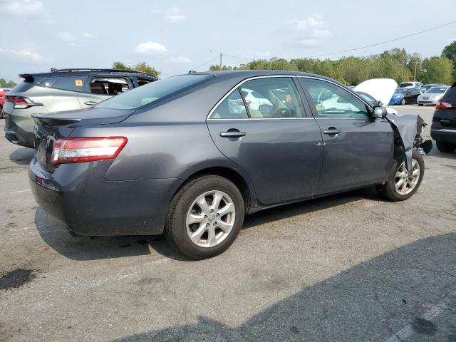 4T1BF3EK3BU654467 - 2011 TOYOTA CAMRY BASE GRAY photo 3