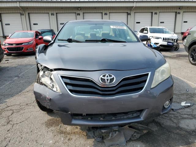 4T1BF3EK3BU654467 - 2011 TOYOTA CAMRY BASE GRAY photo 5