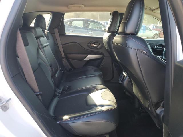 1C4PJMBX5JD619698 - 2018 JEEP CHEROKEE TRAILHAWK WHITE photo 10