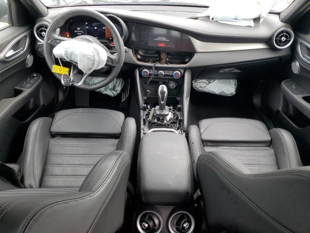 ZARFANBN7R7680163 - 2024 ALFA ROMEO GIULIA TI 黑色 照片 8