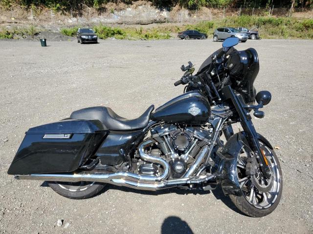 2012 HARLEY-DAVIDSON FLHX, 