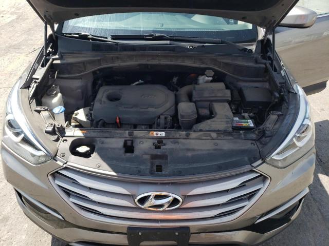 5XYZTDLB2HG418858 - 2017 HYUNDAI SANTA FE S SILVER photo 12