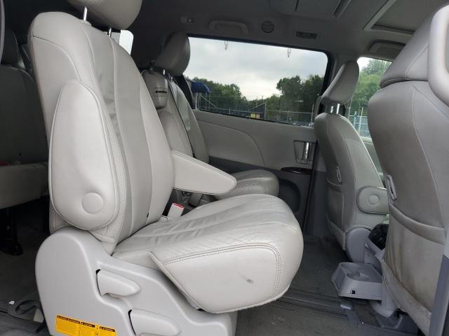 5TDYK3DC4CS267968 - 2012 TOYOTA SIENNA XLE წითელი ფოტო 11