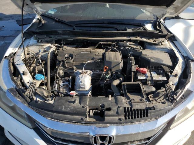 1HGCR2F58GA117722 - 2016 HONDA ACCORD SPORT 白色 照片 11