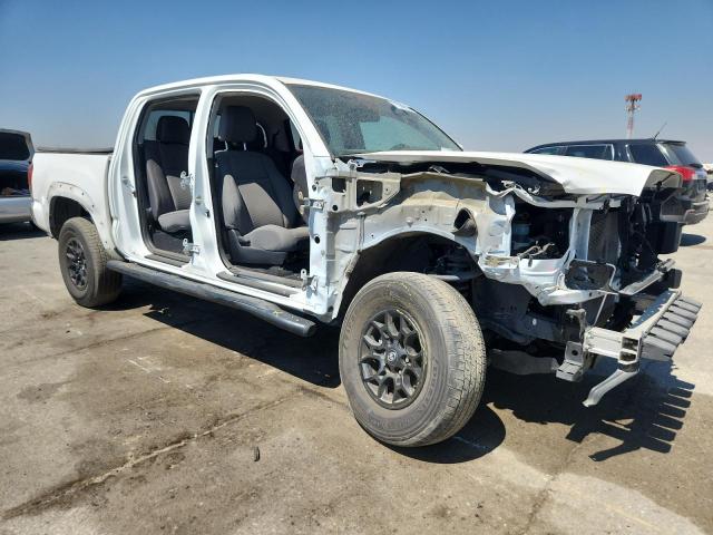 3TMAZ5CN1NM190720 - 2022 TOYOTA TACOMA DOUBLE CAB WHITE photo 4